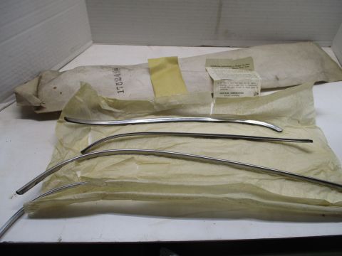 Set of door edge protectors