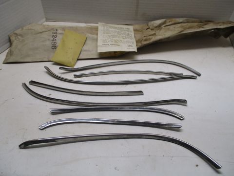 Set of door edge protectors