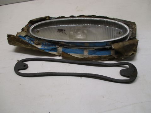 Parking light lens and gasket