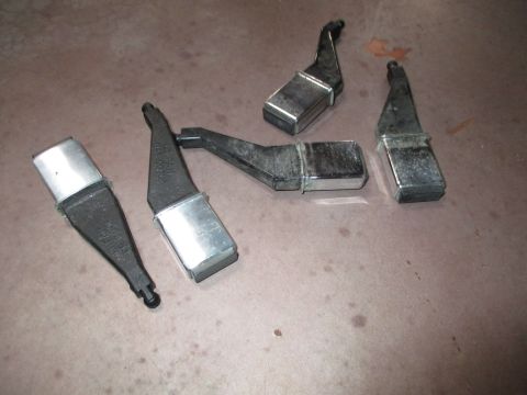 Set of heater & A/C pushbuttons