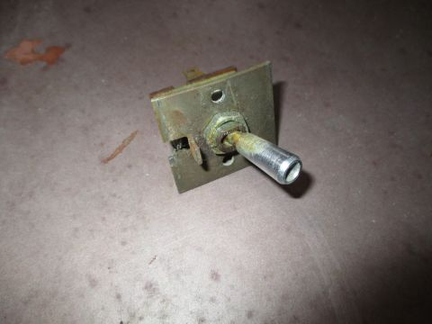 Rear defogger switch