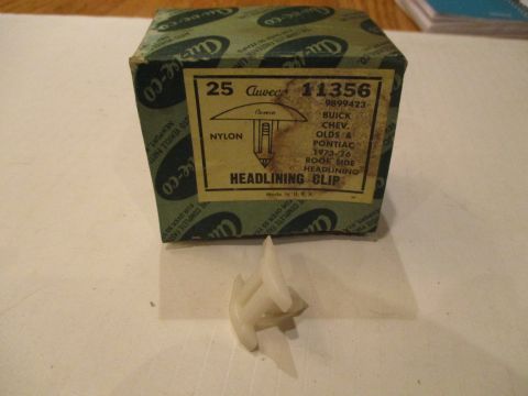 Interior headliner-side clip