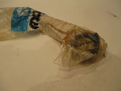 Spacer for gear shift tube lever