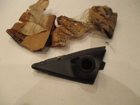 Bezel for remote mirror