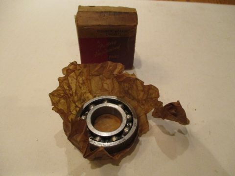 Fluid coupling drive hub bearing