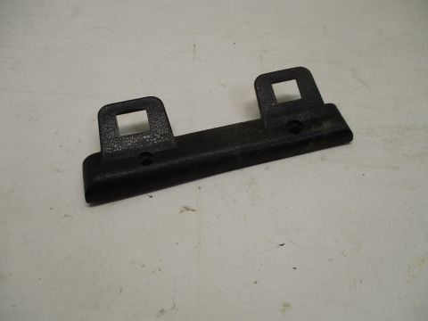 Double seat belt stowage clip