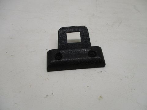 Single seat belt stowage clip
