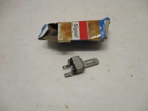 15-amp circuit breaker