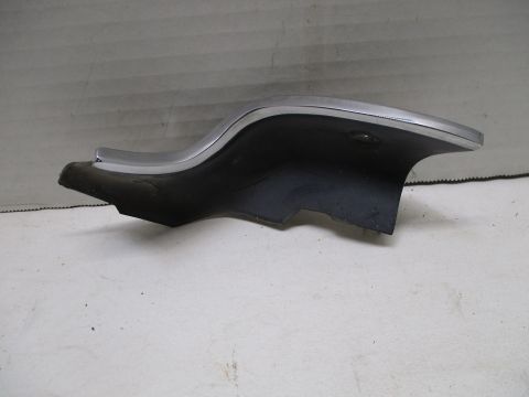 Left front bumper to fender outline moulding, inner