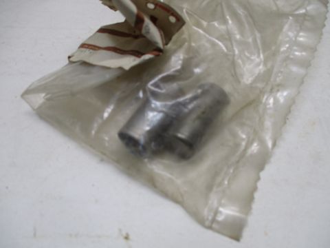 Transmission shift fork lug cover