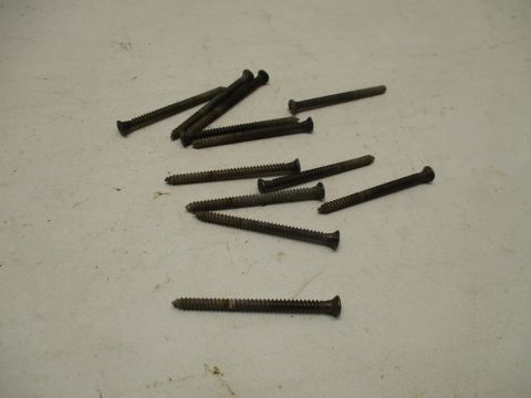 Screws for headlight bezels