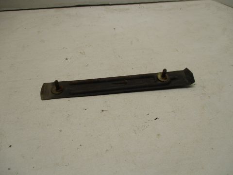 Moulding clip