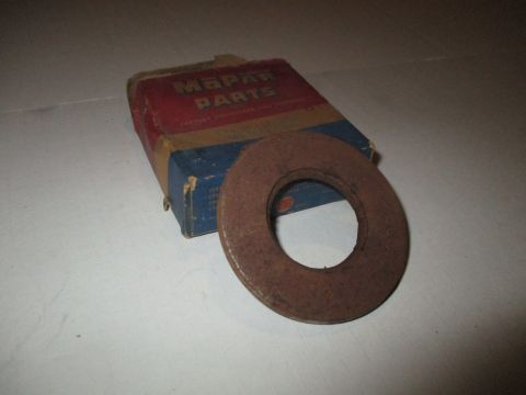 Rear axle inner oil seal