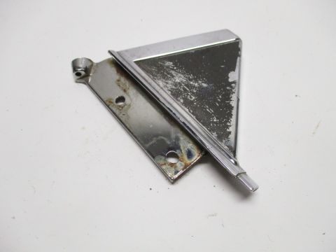 Right rear door filler trim