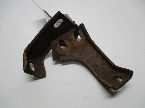 Pair of dash brackets