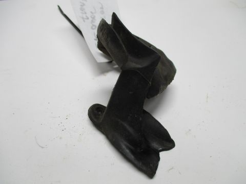 Left rear door weatherstrip end