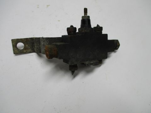 Brake metering valve