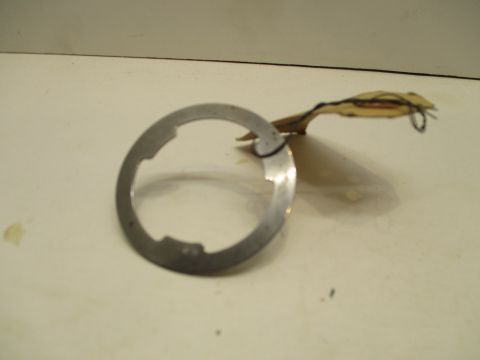 Rear differential shim