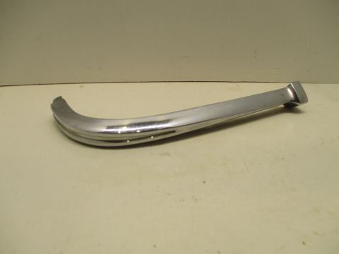 Left fender peak moulding