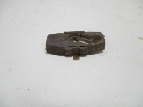 Moulding clip for lower body side moulding