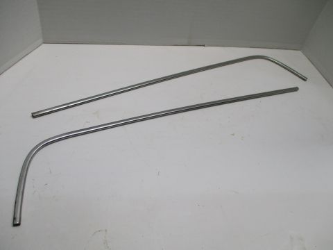 Pair of trunklid mouldings