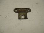 Fuel filler neck mounting bracket