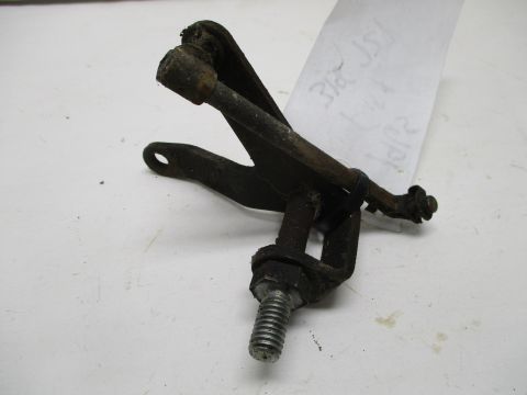 Kickdown linkage pivot, stud, and link