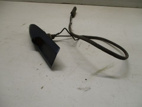 Turn signal indicator assembly