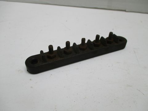 Wiring terminal block