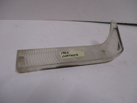 Left parking light lens