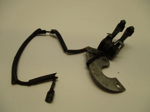 A/C clutch brush holder