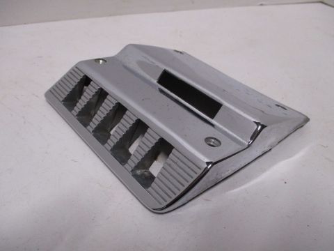 Transmission pushbutton bezel