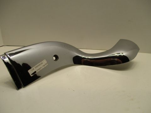 Right inner eyebrow moulding