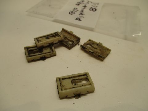 Package of 5 trim clips