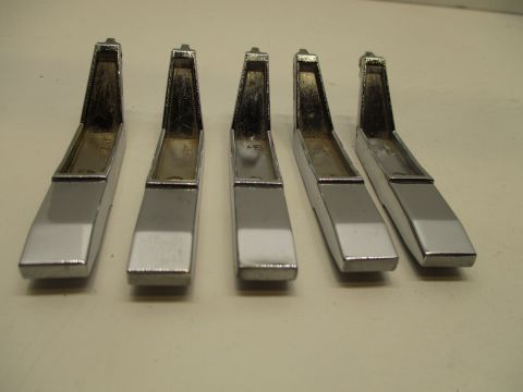 Set of 5 heater and A/C pushbuttons