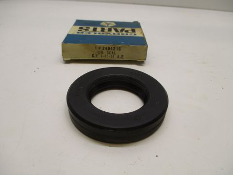 Rear axle oil seal