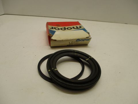 Brake cylinder seal package