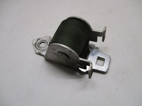 Front seat belt retractor