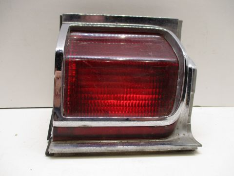 Left inner taillight assembly