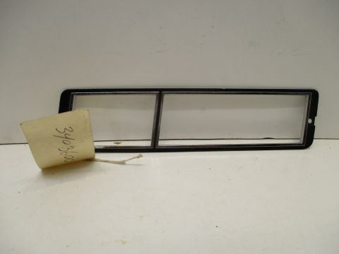 Cornering light bezel