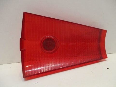 Left taillight lens