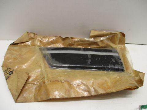 Rear fender moulding