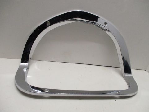 Left headlight surround