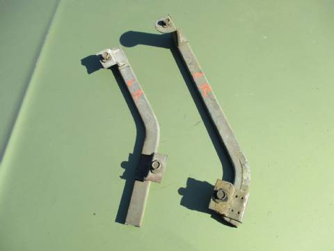 Left pair of quarter window tracks