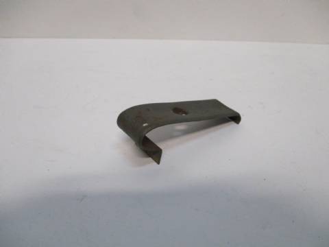 Windshield interior moulding gap filler