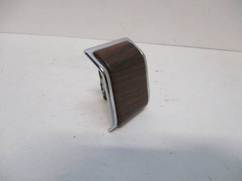 Left interior door handle