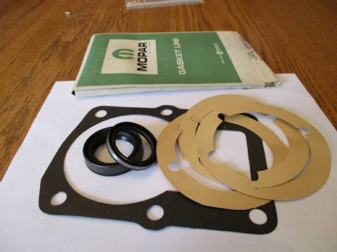 Standard transmission gasket package