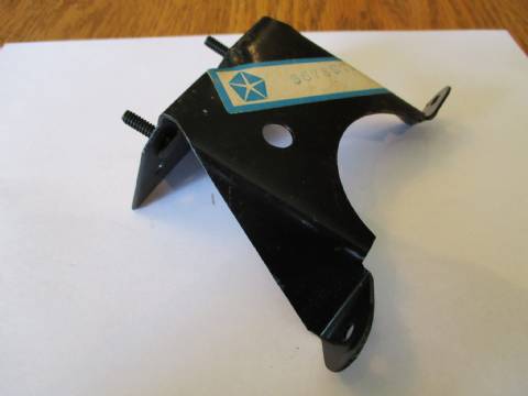 Coolant recovery tank bracket