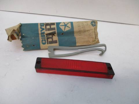 Left rear side marker lens and gasket