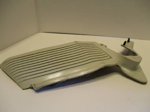 Right front bumper filler